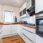 Loft Style 1 Bdr - Panoramic View Swimming Pool & Garage Апартаменты