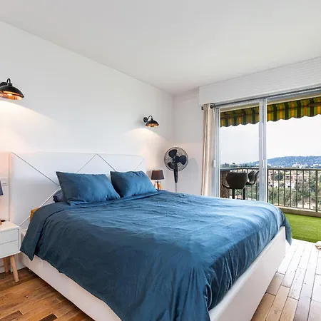 Loft Style 1 Bdr - Panoramic View Swimming Pool & Garage * Антиб