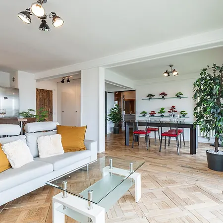 Loft Style 1 Bdr - Panoramic View Swimming Pool & Garage