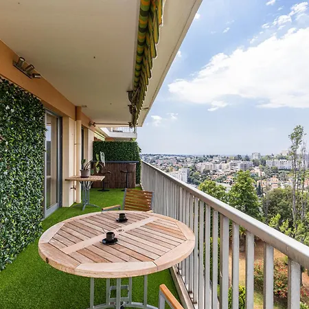Loft Style 1 Bdr - Panoramic View Swimming Pool & Garage * Antibes
