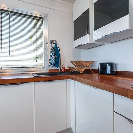 Loft Style 1 Bdr - Panoramic View Swimming Pool & Garage * Antibes