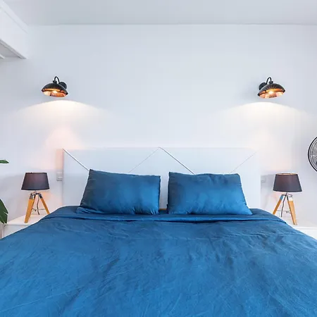 Loft Style 1 Bdr - Panoramic View Swimming Pool & Garage