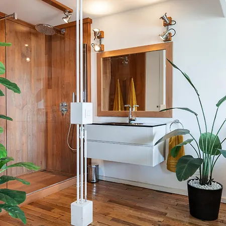 Loft Style 1 Bdr - Panoramic View Swimming Pool & Garage Apartament *