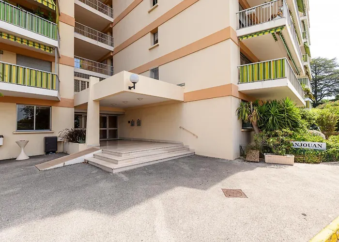 شقة Loft Style 1 Bdr - Panoramic View Swimming Pool & Garage أنتيب